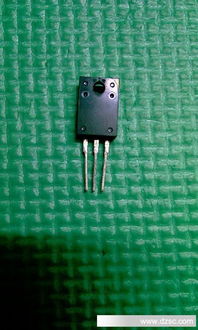 深入了解電子元器件K3673 富士電源開關(guān)管的核心特性與應(yīng)用